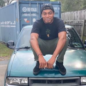 Meet your Posher, Darius